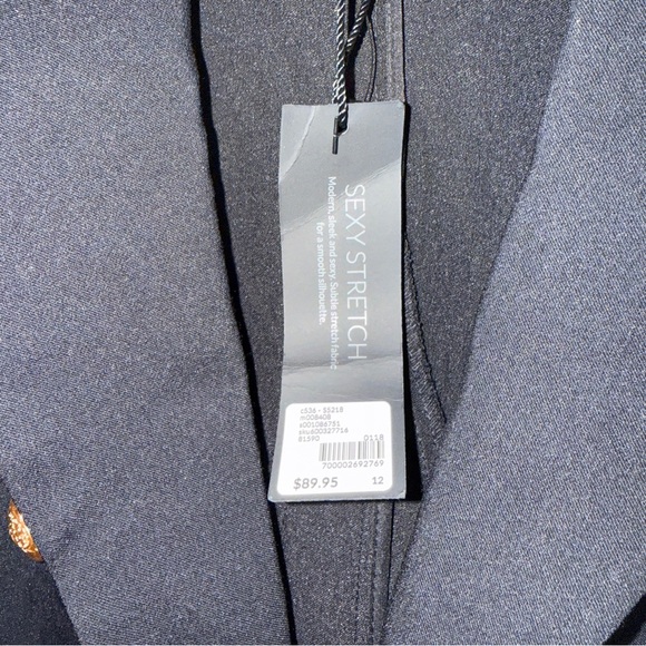 Lane Bryant Black Double Breasted Blazer Jacket with Gold Buttons Size 12 - Picture 3 of 7